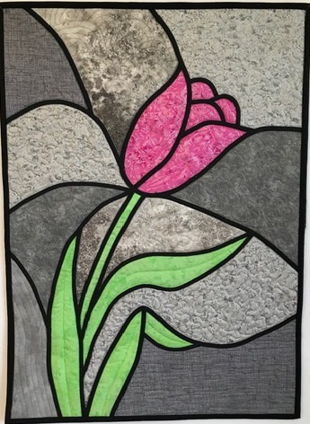 TULIP STAINED GLASS NEW